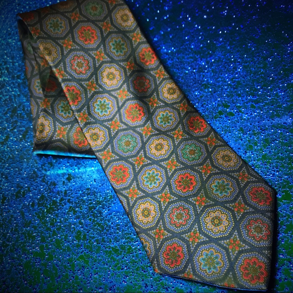 Carson Peri Scott Vintage neck tie